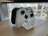 Подставка для двух контроллеров Xbox-1