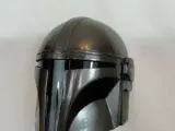 casco mandolario-0