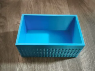 Storage box