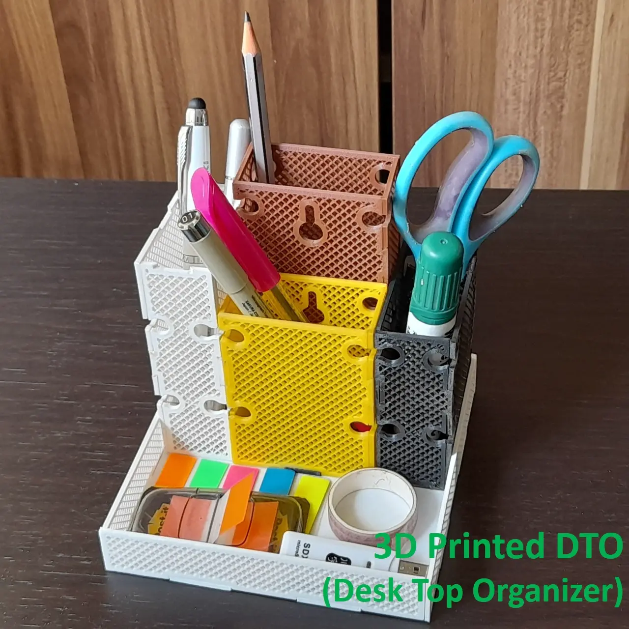 3D-geprinte DTO (Desk Top Organizer)