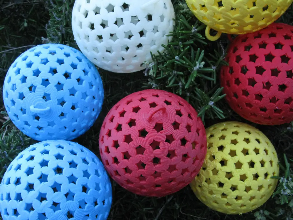  Holed Christmas Ornament   