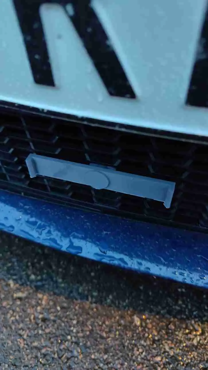 BMW F10/F11 M Sport EU license plate quick release clip 3D models