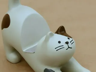 Cat phone stand