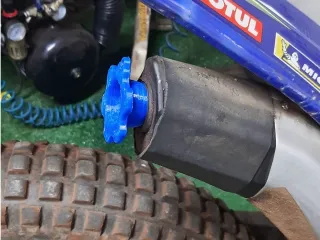 Trial exhaust plug