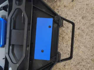esc mount for drag slash