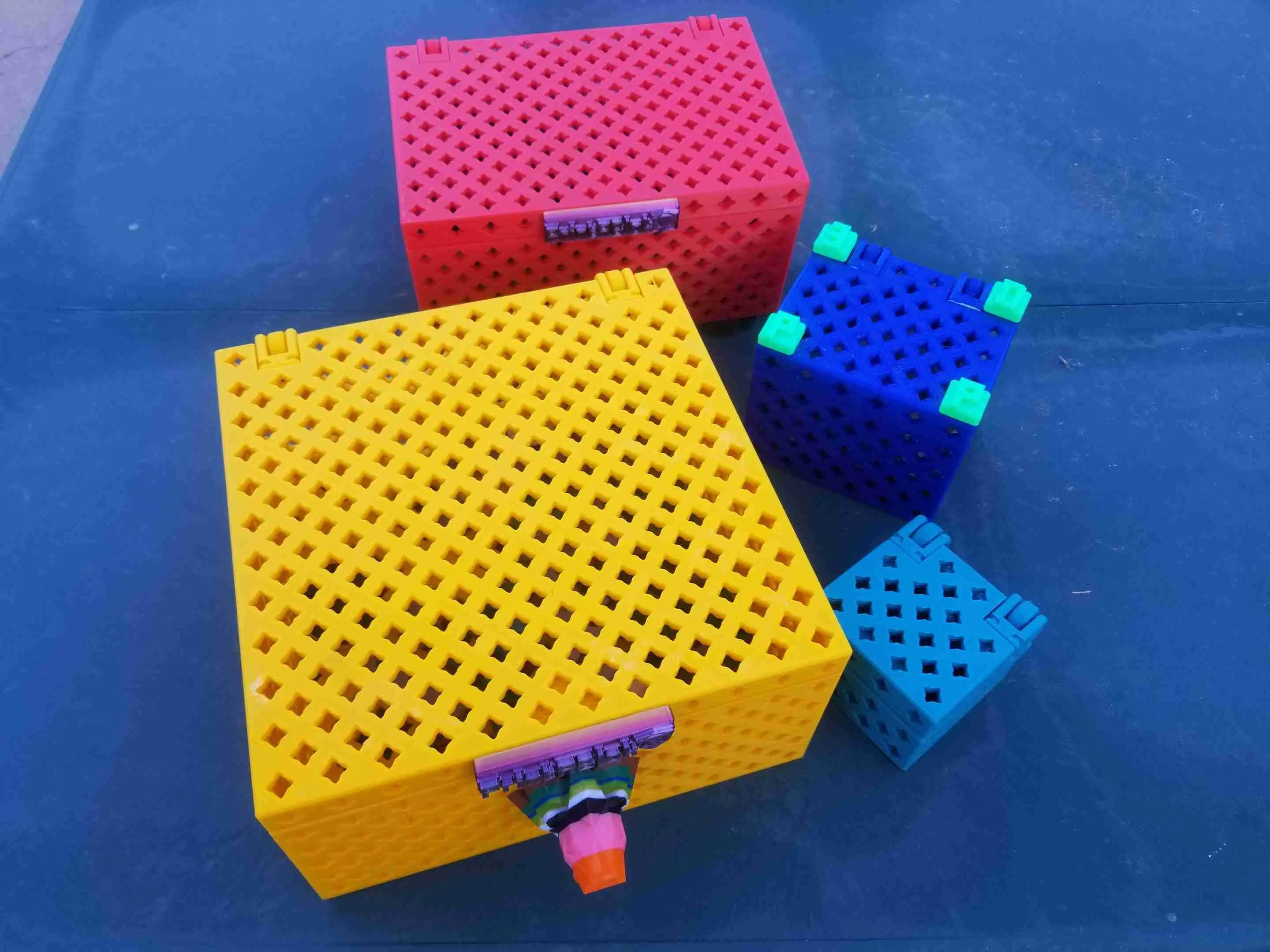 PrintABox - modulaire dozen die compatibel zijn met PrintABlok