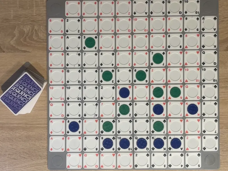 Sequence 3D – Jogo de Tabuleiro Modular