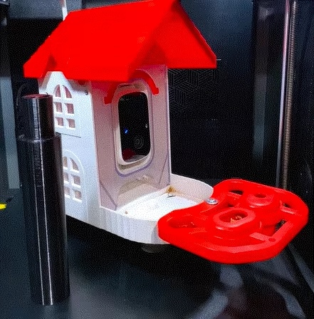Bird Feeder Pole Adapter from 3/4" to 1"-1