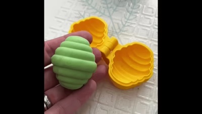 PRINT IN PLACE MOULD FOR A BEEHIVE-SYMMETRIC AND A BEEHIVE