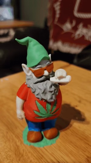 Smoking Gnome -2