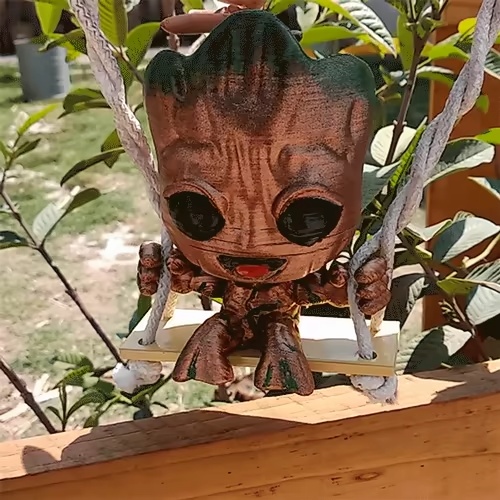 BABY GROOT SCHAUKEL-0
