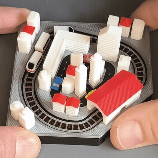 Mini Train - Functional City Diorama-1