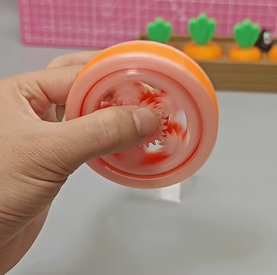 双轴旋转陀螺-3