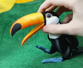 Toucan Articulated Figure-1