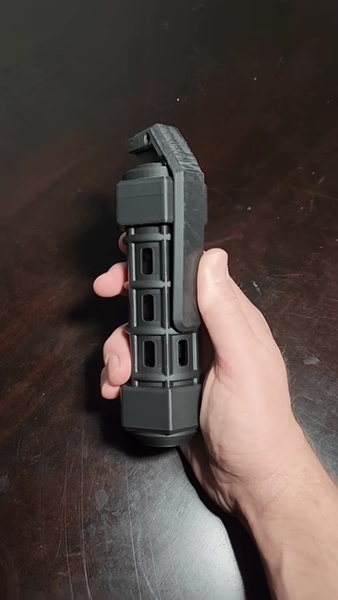 HexTube Replica (Non-Functional)-0