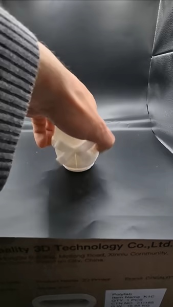 Oeuf surprise/ Oeuf de Pâques-0