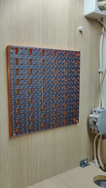 PEGBOARD (TOOL PANEL) KIT WITH A VARIETY OF TOOLS-0