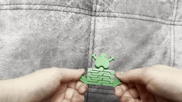 Jumping frog toy-2