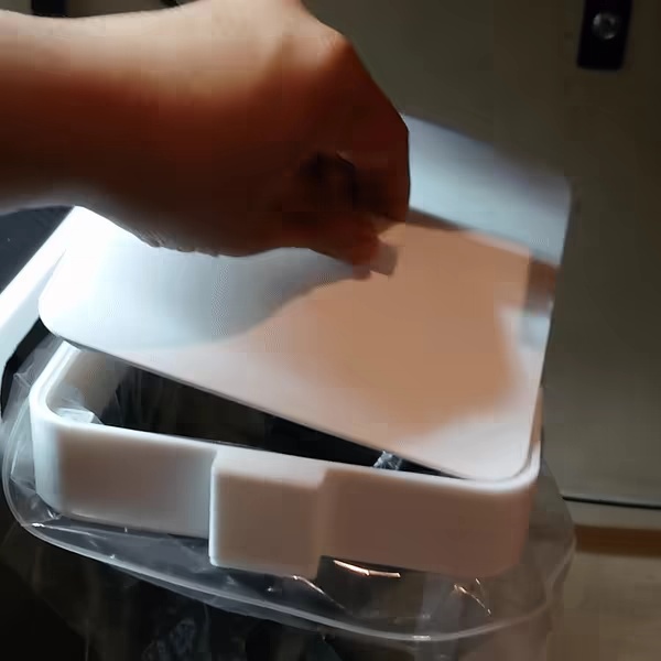 Trash Bag Holder-1