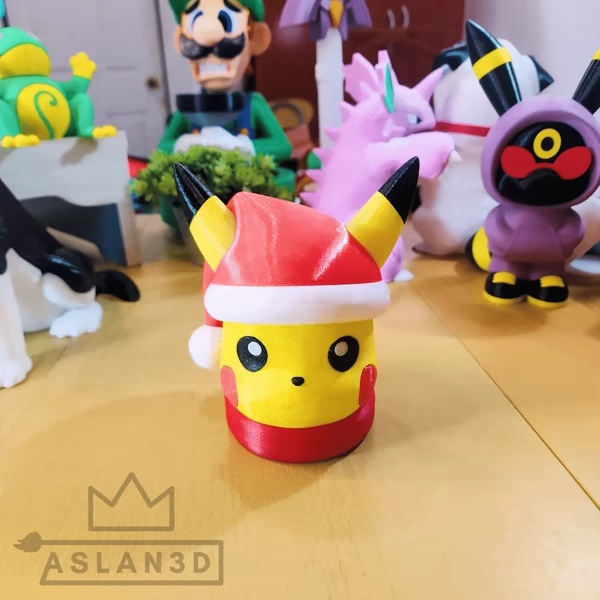 Pikachu Natalizio