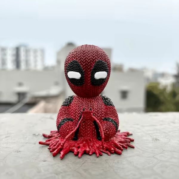 Örme Deadpool (Kendini Örüyor)