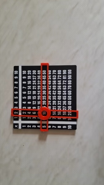 Multiplication table - manual calculator-3