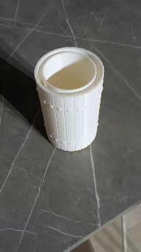 stubby holder with ice wall