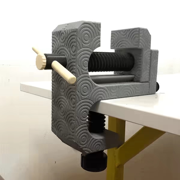 Bench Vise IV