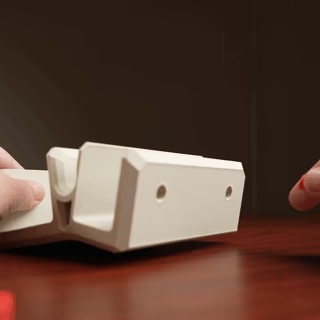 Supporto per ciabatta, Supporto universale per prese multiple-0