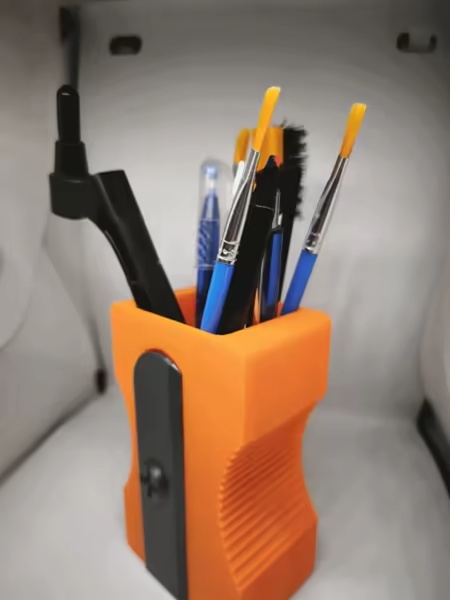 Sharpener Style Pencil Holder-0