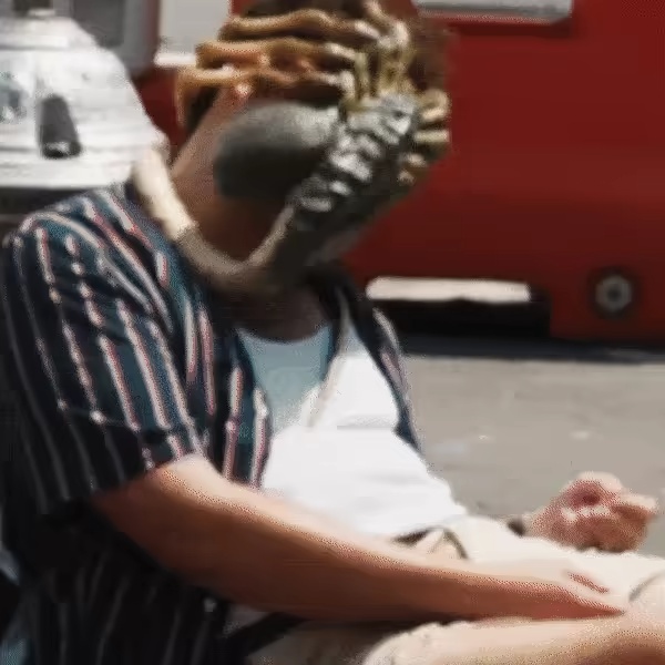 قناع وجه المتشبث من فيلم أيلين رومولوس للتنكر في عيد الهالوين رعب مخيف