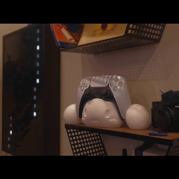 Sanrio Cinnamoroll Controller Stand - PS5