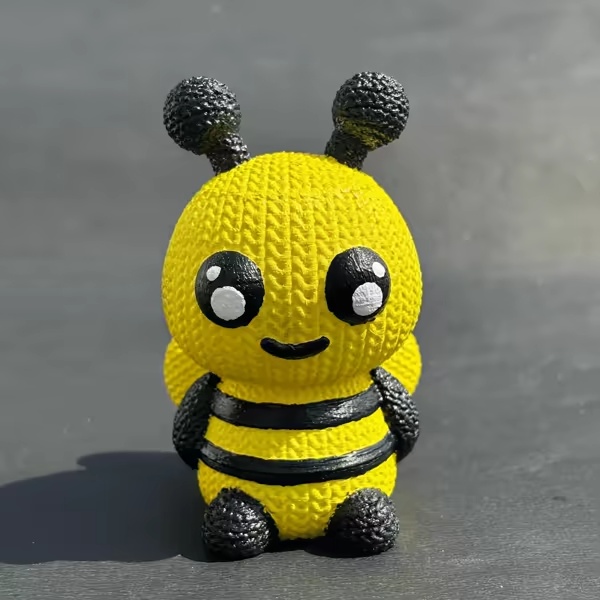 Knitted Bee-0