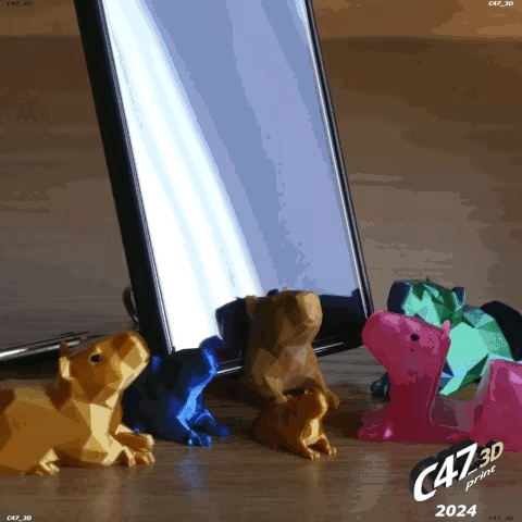 Capybara Phone Stand
