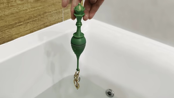 Flotteur de pêche en forme de reine d'échecs