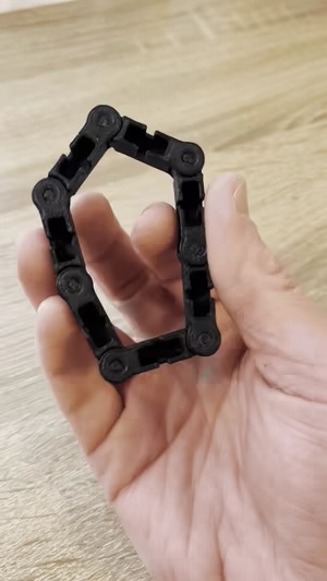 Supporto USB stampato in un unico pezzo