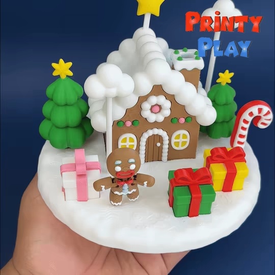 Mini Ginger House
