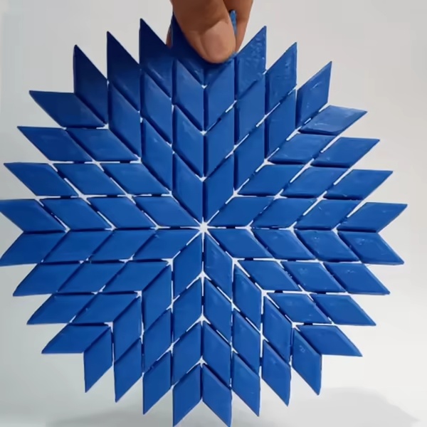 snowflake placemat-0