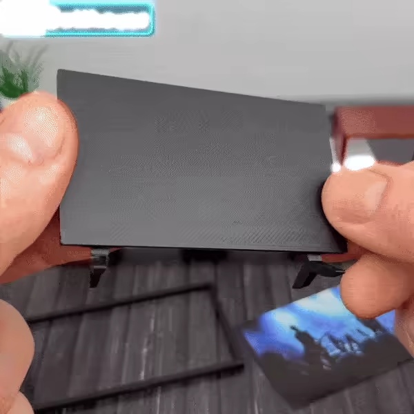 Miniatura TV a schermo piatto e telecomando - Casa delle bambole in scala 1:12