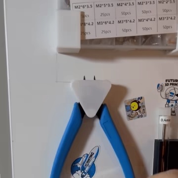 磁気ペンチホルダー