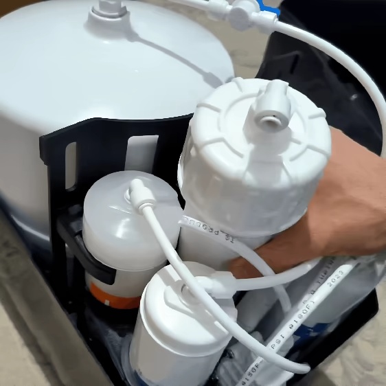 WERKZEUG ZUR ENTFERNUNG DES WASSERREINIGER-FILTERS