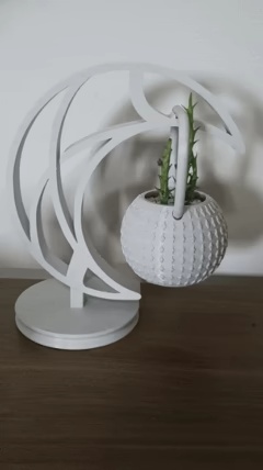 Lunar Floating Planter-0
