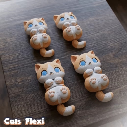 Chibi Cats from Behind | Flexi | Multicolor