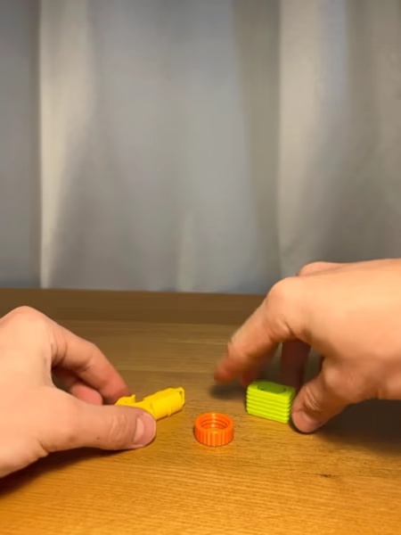 Mini Twist Lock Clip-2