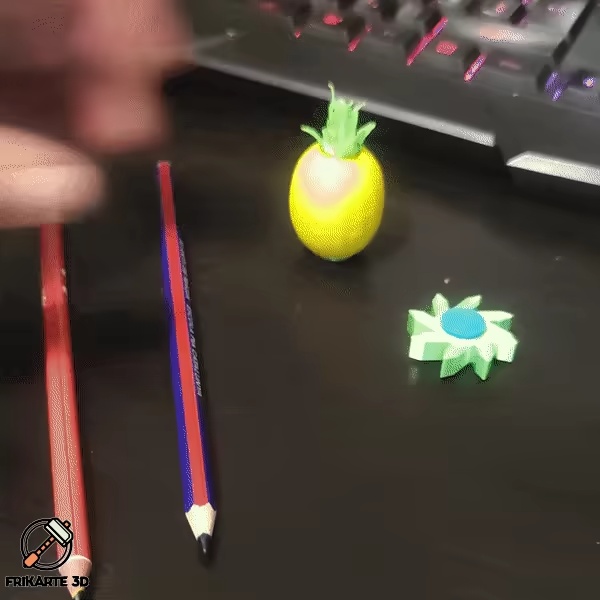 Pineapple Pencil Spinner-0