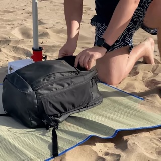 GLASS HOLDER SOFT DRINKS CANS FOR BEACH AND SUMMER-1