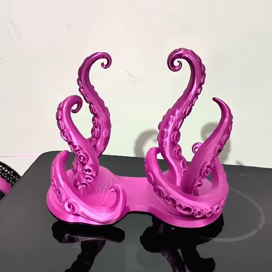 TENTACLE CONTROLLER & PHONE HOLDER-1