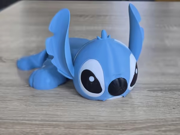 Stitch cup holder