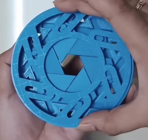 Iris toy