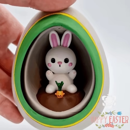 Uovo di Pasqua con coniglietto